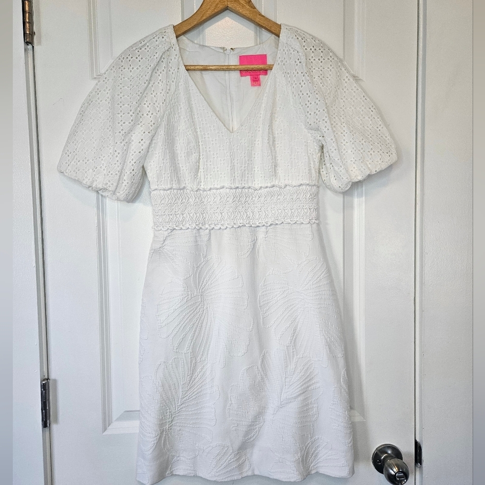 LILLY PULITZER Jazlyn Puff Sleeve Eyelet Jacquard Dress in Resort White XS 0 - Picture 3 of 9